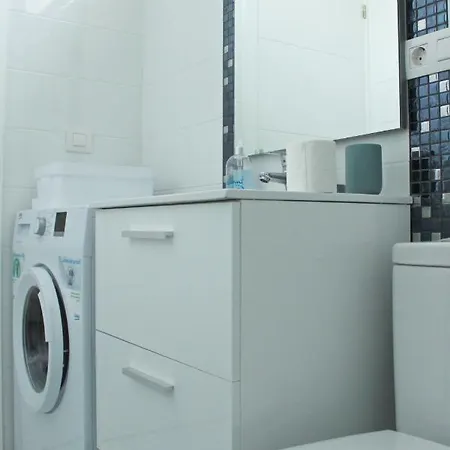 Aircon Americas 2min Off A 1 Bedrm Wifi Apartment