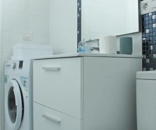 Aircon Americas 2min Off A 1 Bedrm Wifi Apartman